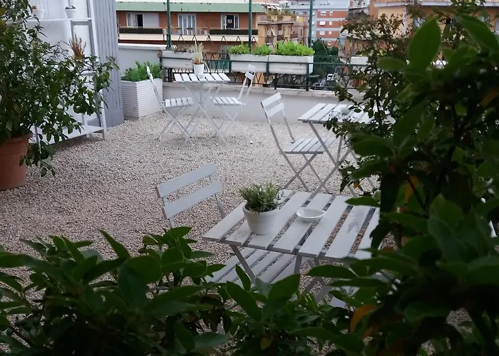 Attico Aurelio Bed & Breakfast 3*